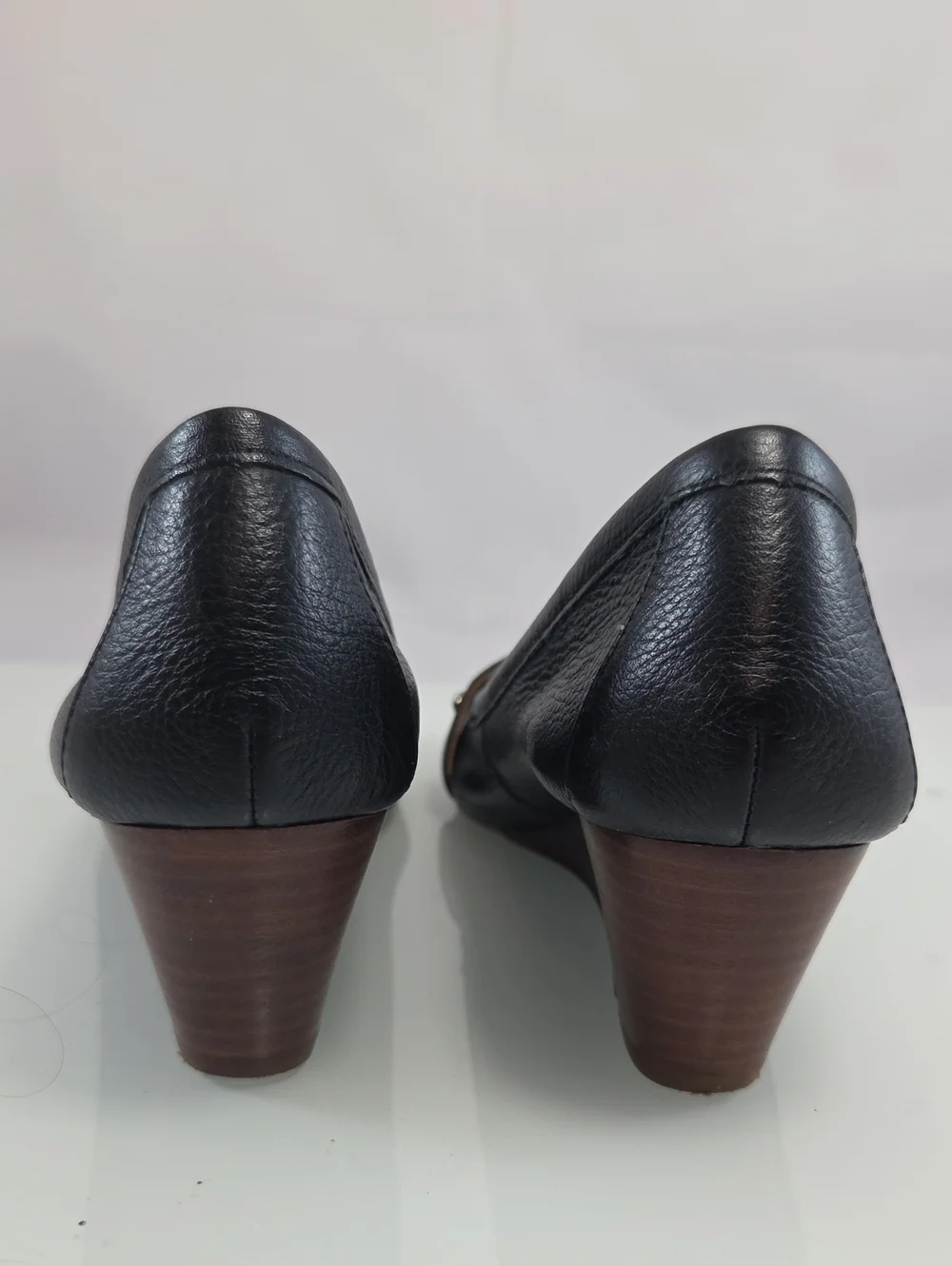 Tommy Hilfiger Black Leather Wedge Loafers with Gold Emblem Size 8.5